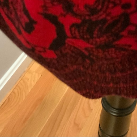 NWT Ladies button down sweater, red with black design. Size Medium - Picture 7 of 8